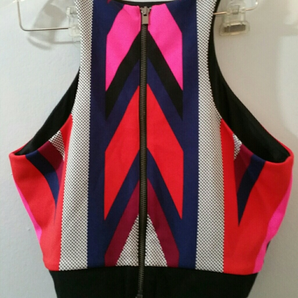 Express Crop Tank Back Zip Sz L Stripe Pattern - Picture 6 of 7